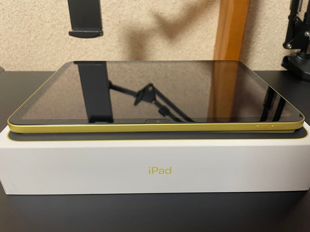 t*i様 iPad (A16) 第11世代 11インチ　128g