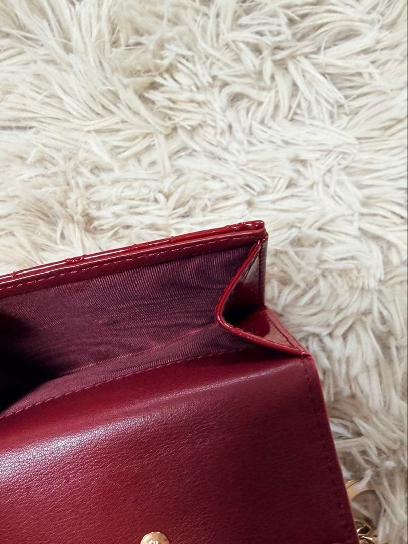 Lady Dior Lotusウォレット カナージュ　パテントカーフスキン