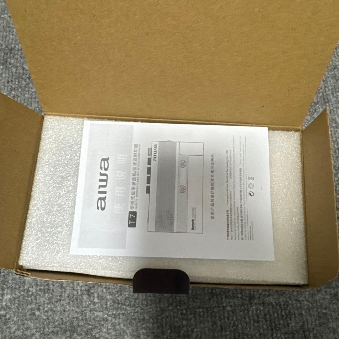 アイワ aiwa Bluetooth機能 充電式　カセットプレーヤー