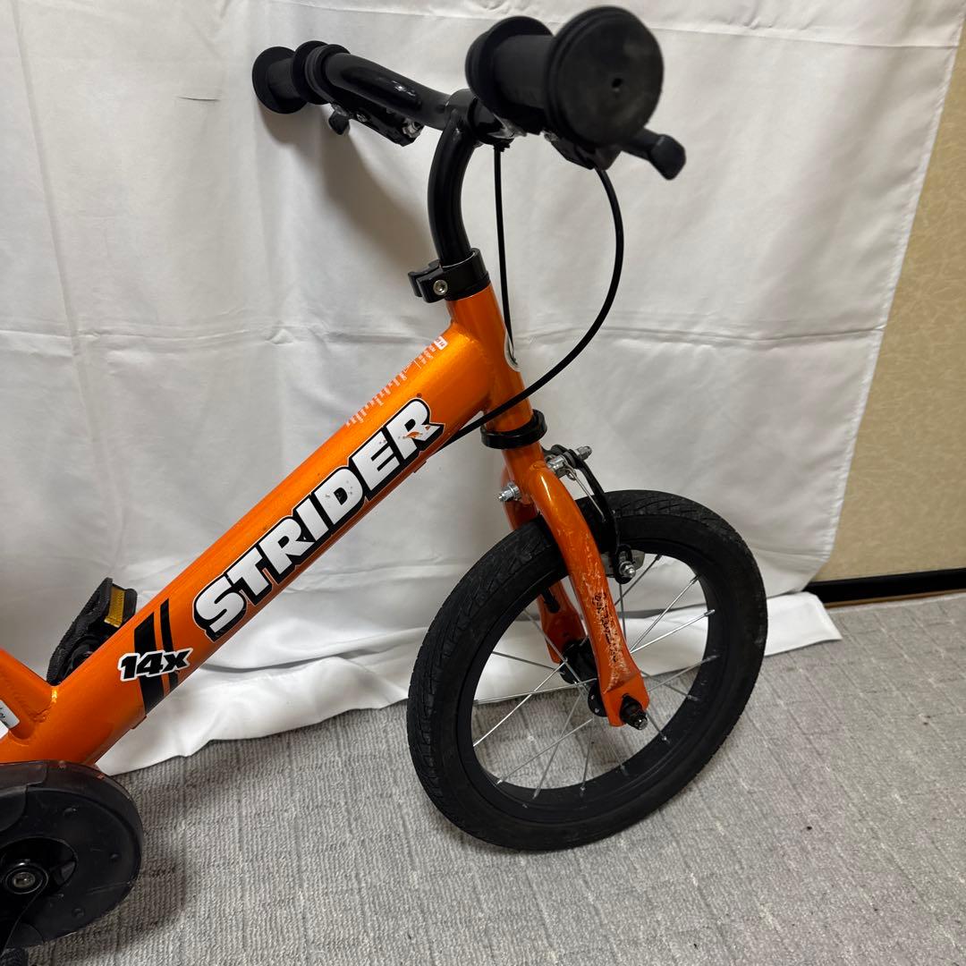 B138 STRIDER ストライダー14X オレンジ ペダル付 スタンド付