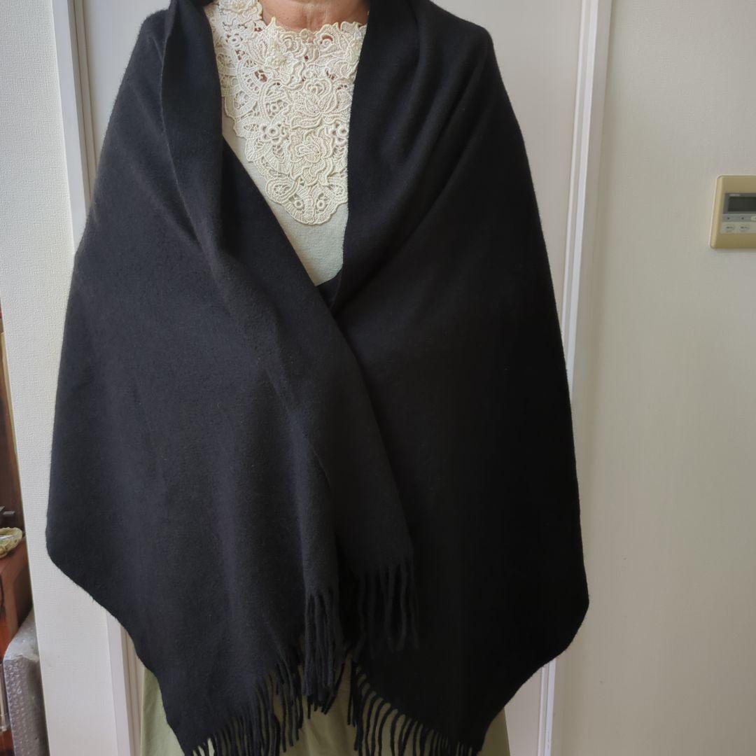 黒いカシミアストール フリンジ付き