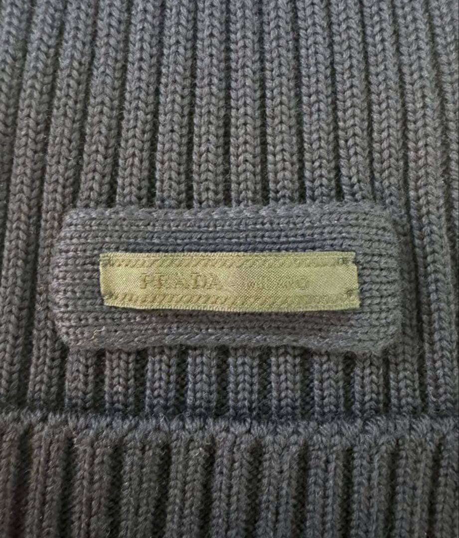 【新品】PRADA ネイビー ニット帽