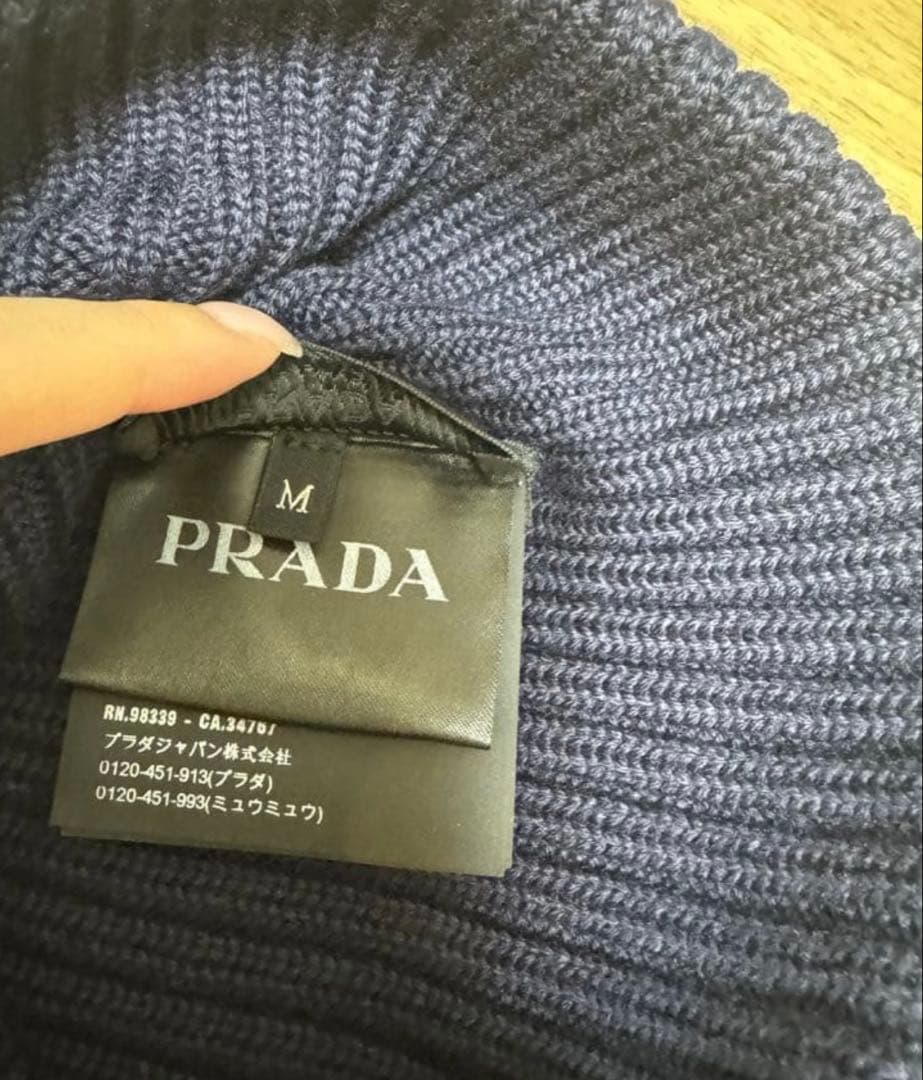 【新品】PRADA ネイビー ニット帽