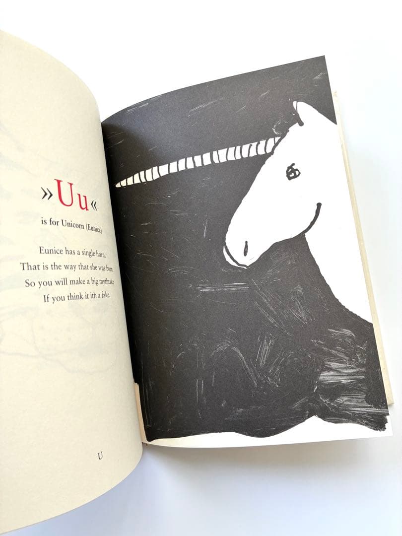 洋書「AN ALPHABET BOOK FOR ADULTS」