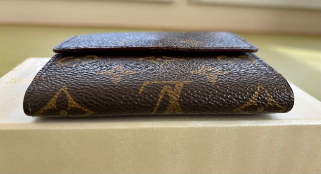 Louis Vuitton モノグラム 折り財布