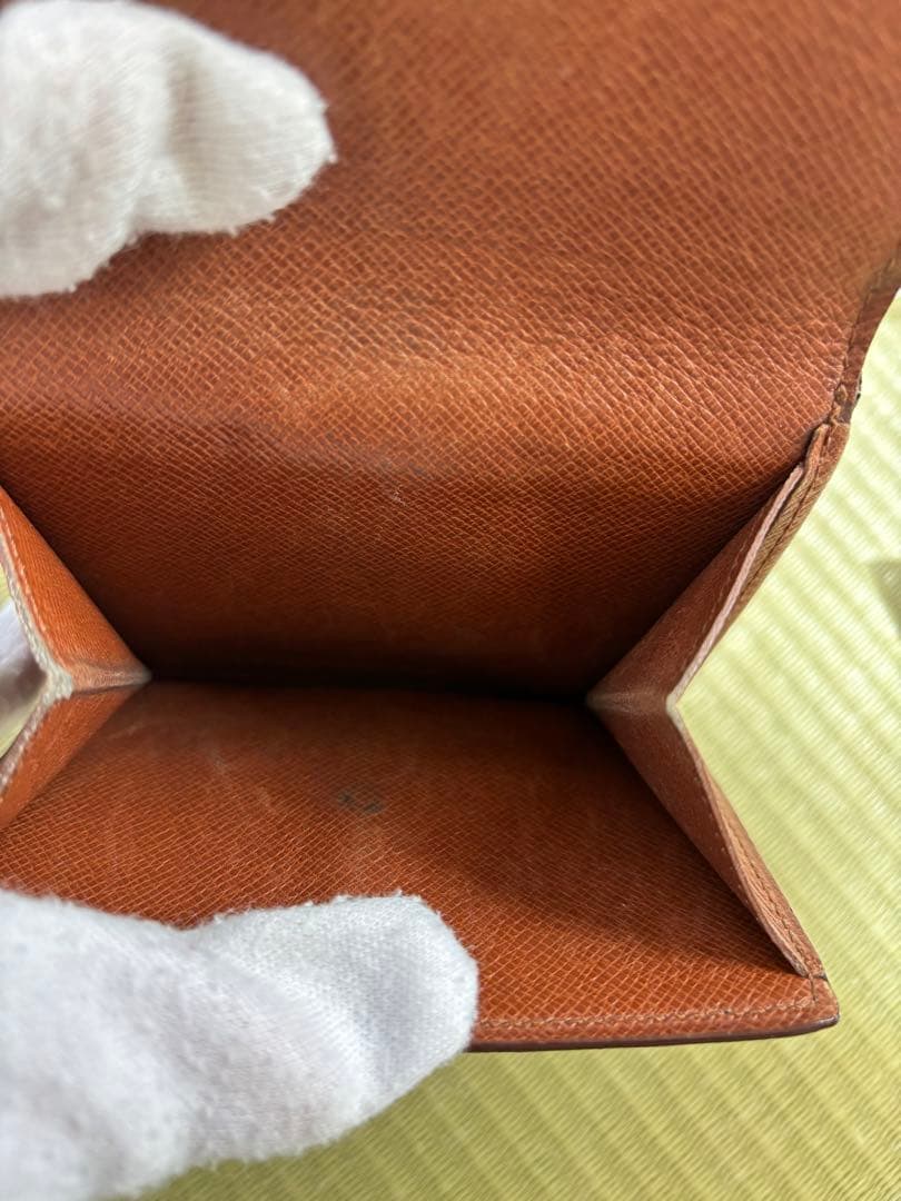 Louis Vuitton モノグラム 折り財布