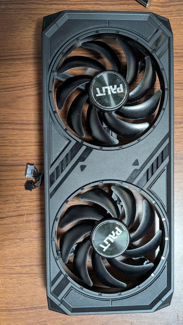 B*J様 Palit RTX 4070 super ジャンク？