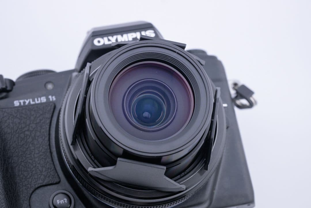 デジタルカメラ OLYMPUS STYLUS 1S