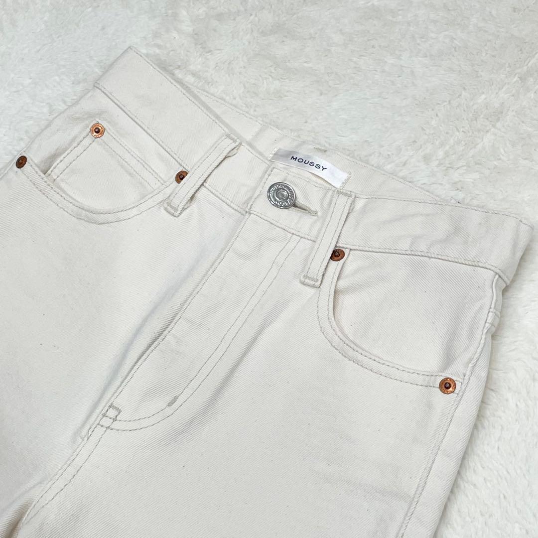 極美品　MOUSSY MVS WHT FLARE W25 マウジー　フレア