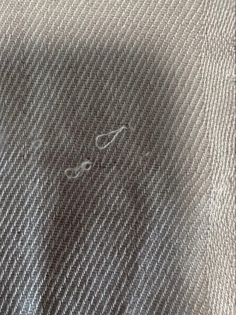LOUIS VUITTON 薄いグレー　ストール