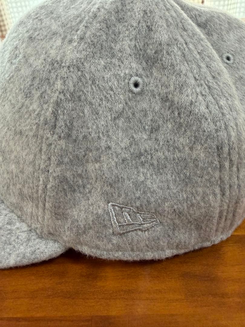 KITHニューエラ cap XL 7 5/8グレー　　袋付き