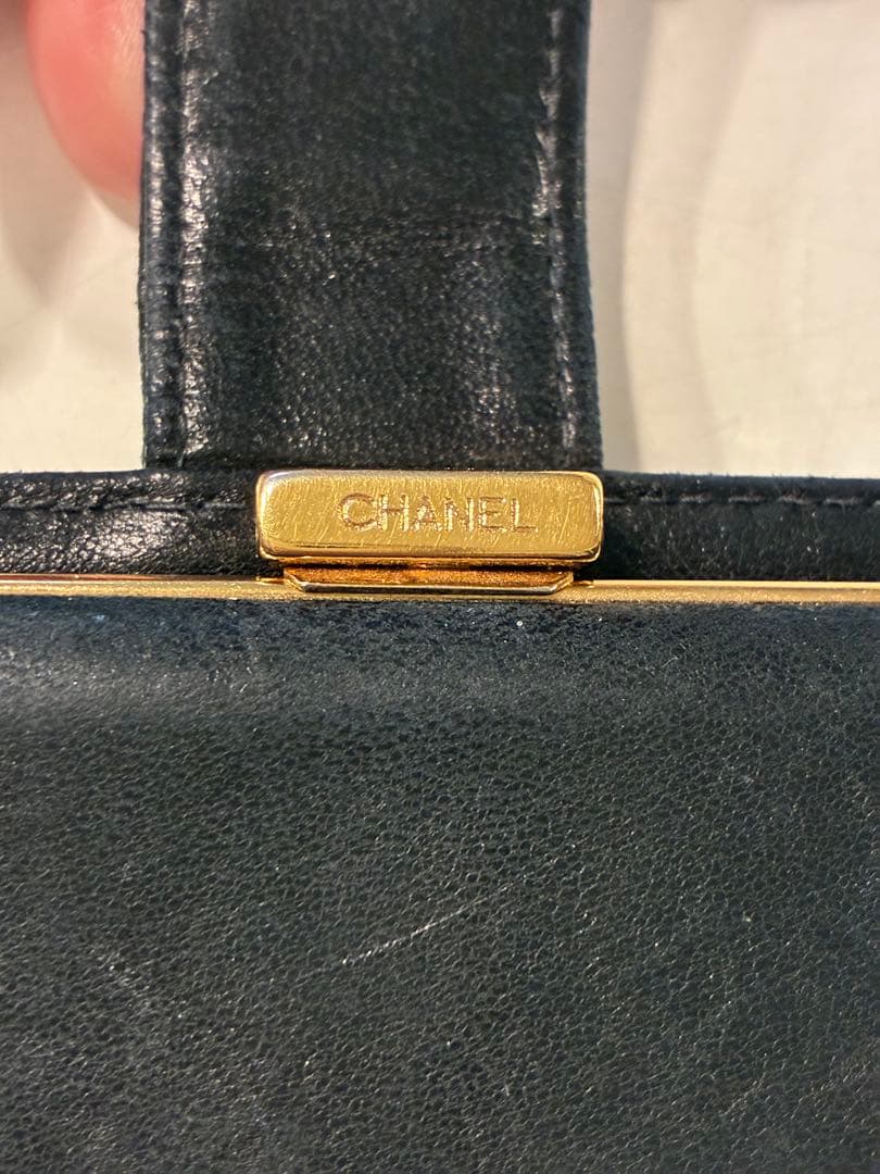 B*-様 CHANEL シャネル　【良品】 ブラックレザー 二つ折り財布
