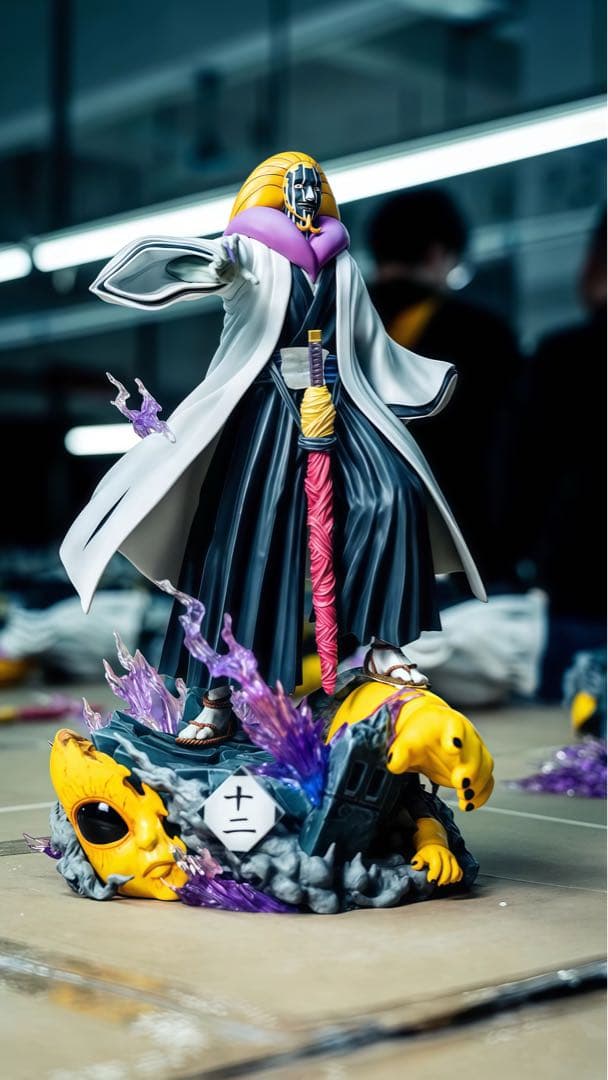 ブリーチ　十二番隊隊長　涅マユリ　ガレージキッド　フィギュア