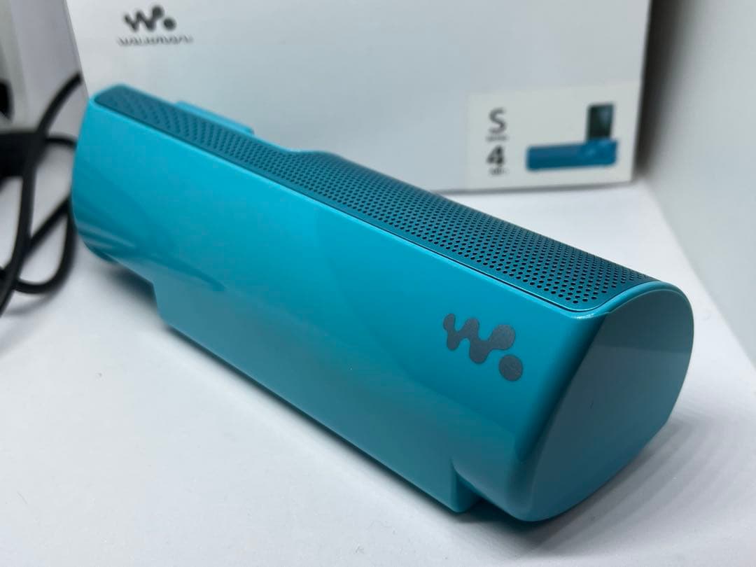 SONY ウォークマン　NW-S313K スピーカー、ハードケース付き