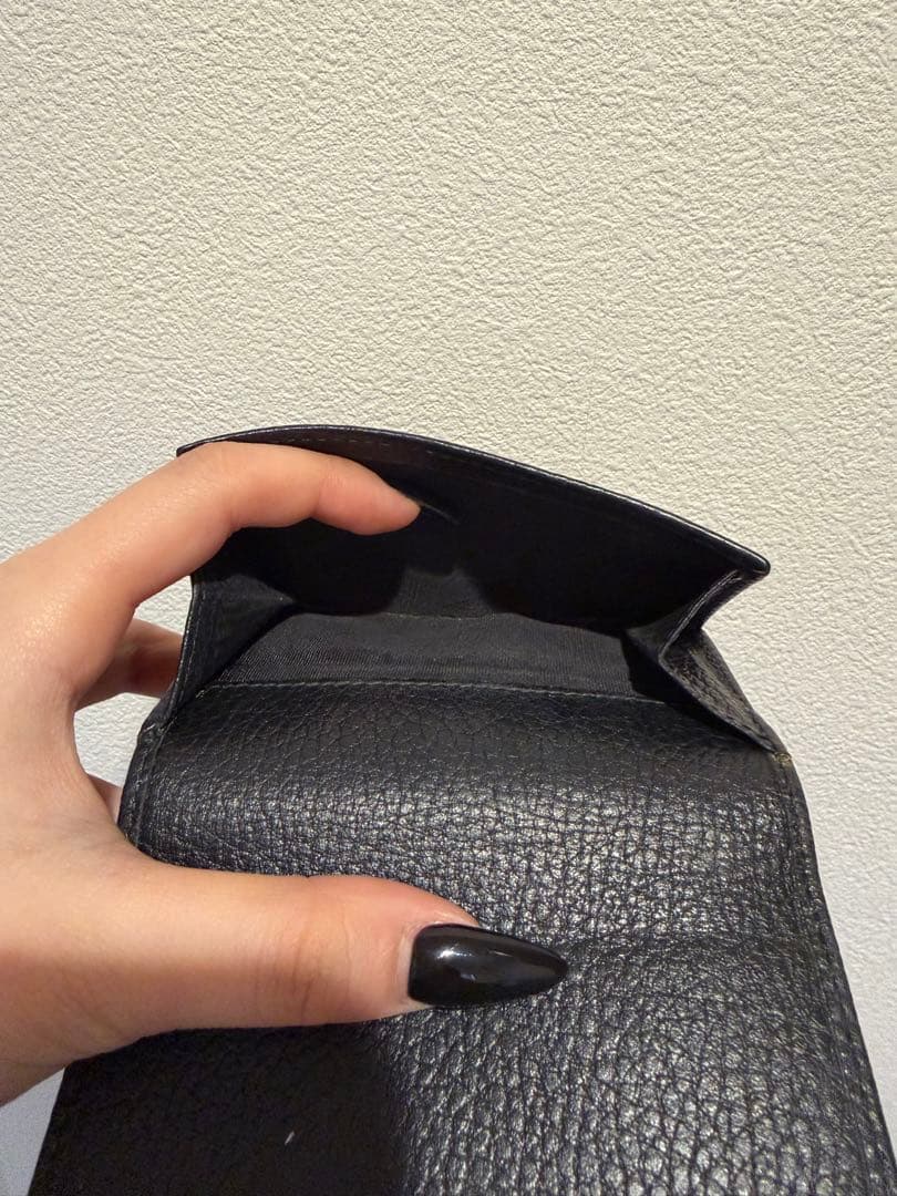 Gucci ブラックレザー 三つ折り財布