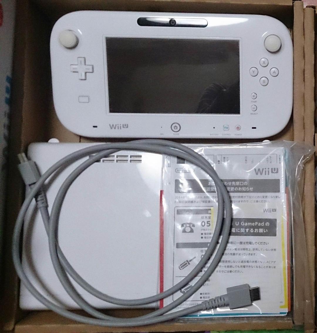 中古★Wii U マリオカート8 同梱版★人気ソフト３本セット、おまけ付き！