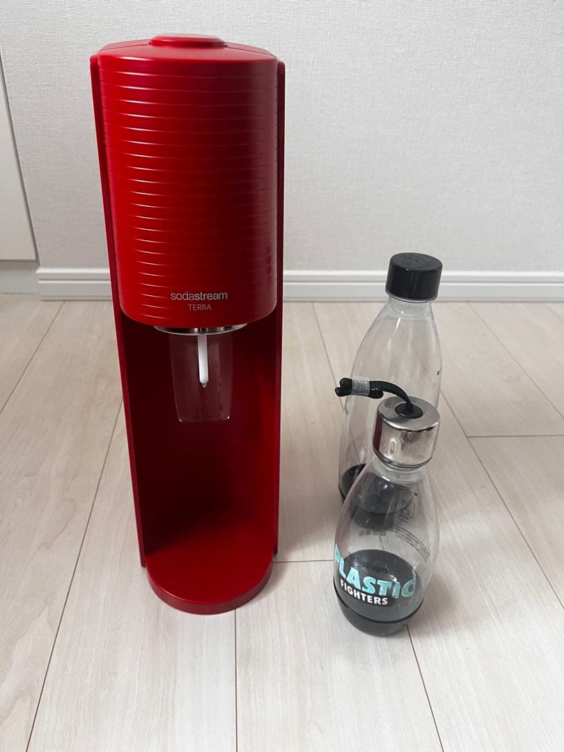 SodaStream Terra 赤色 炭酸水メーカー ボトル2本