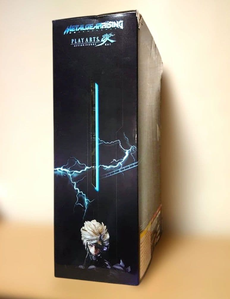 PLAY ARTS 改 メタルギア ライジング リベンジェンス 雷電 フィギュア