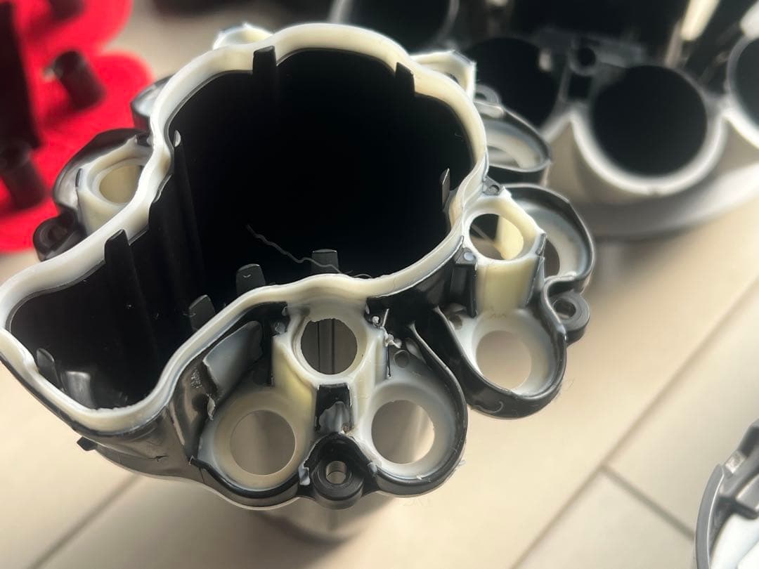 dyson V6 cord-free PRO コードレス掃除機 完全分解洗浄済み