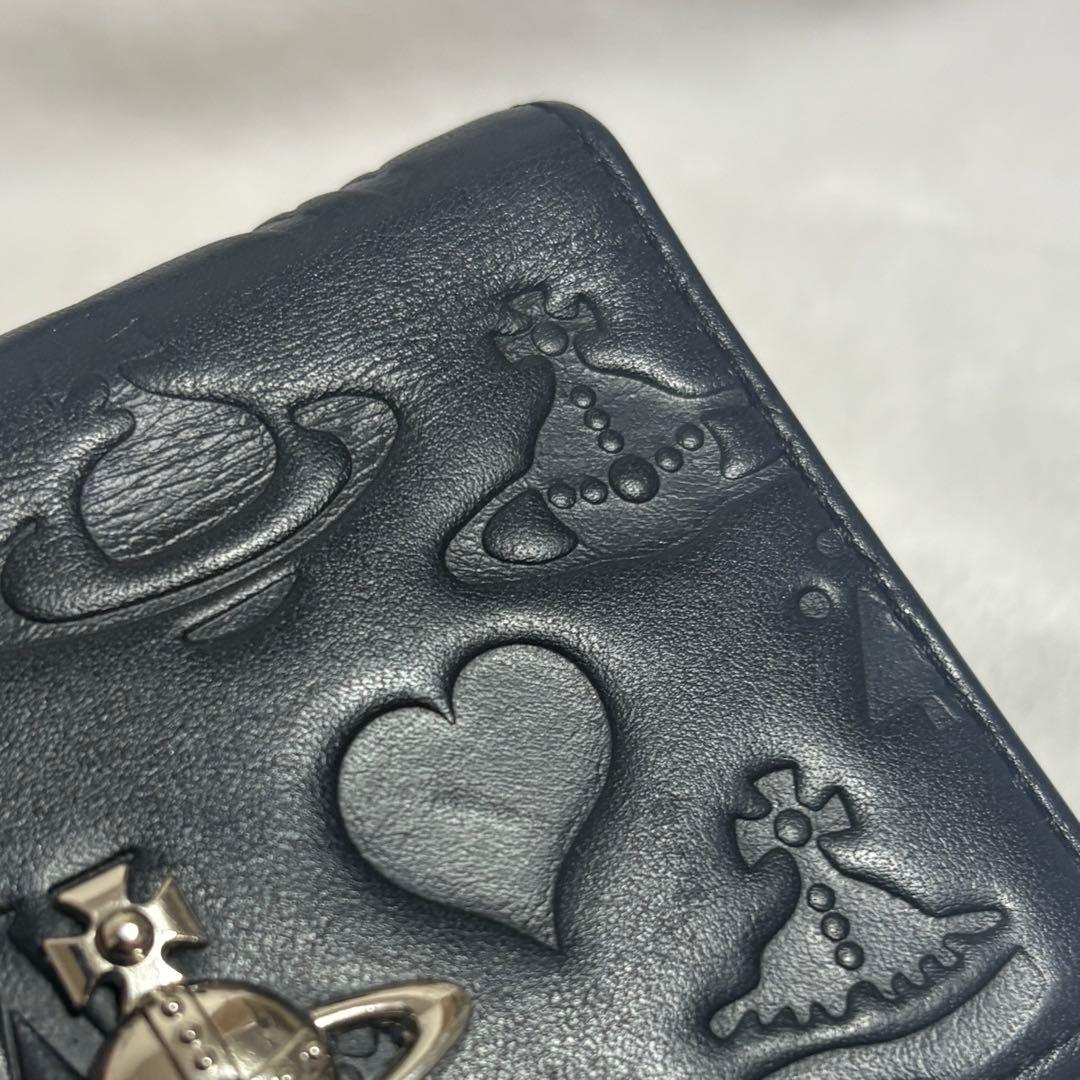 【Vivienne Westwood】三つ折り財布 エンボス加工×ブラック