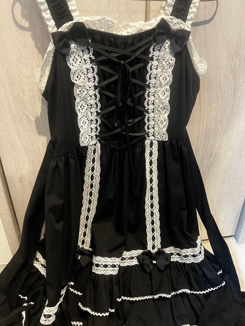 BODYLINE ジャンパースカート