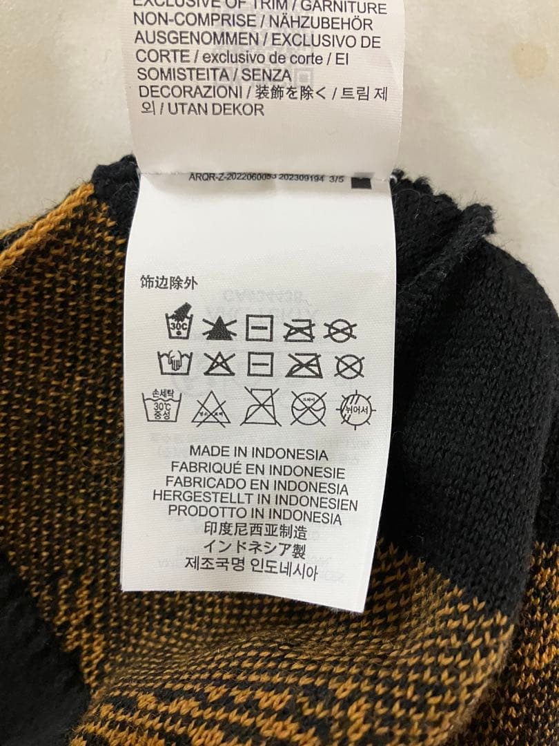 ARC'TERYX ビーニー ニット帽　黒・金 アークテリクス　正規品