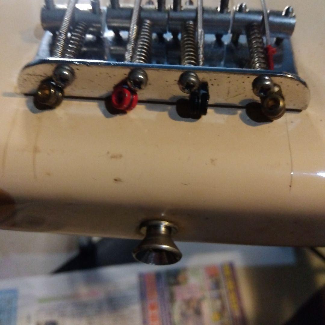 ぽ*様 アイボリー ！JAPANFender プレシジョンベース！