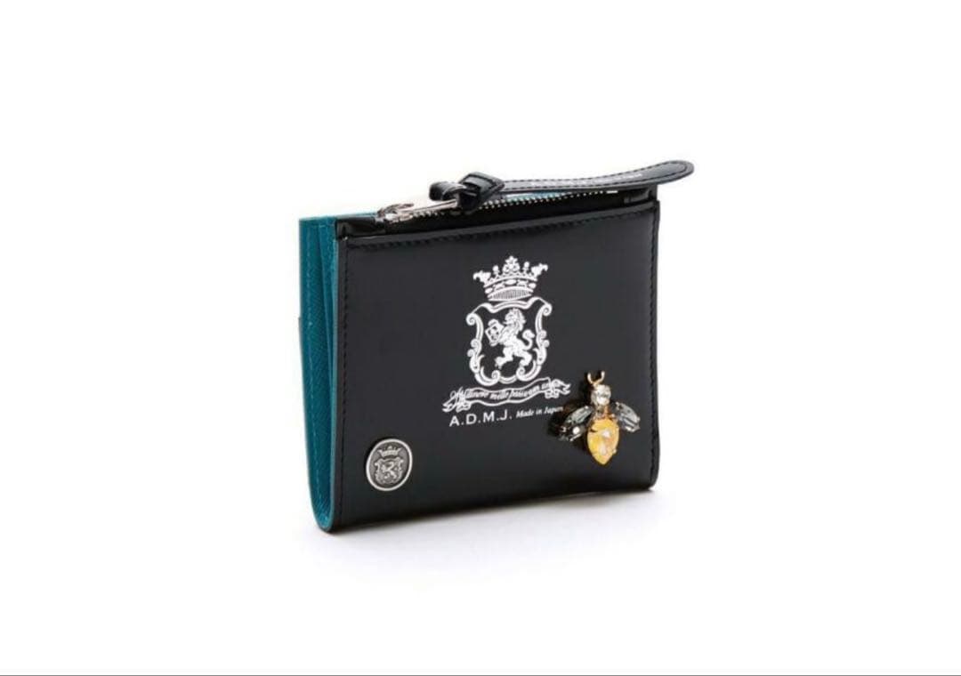 MYCD♡　新品未使用　ＡＤMＪ　コンパクト　財布　スワロフスキー　ビー