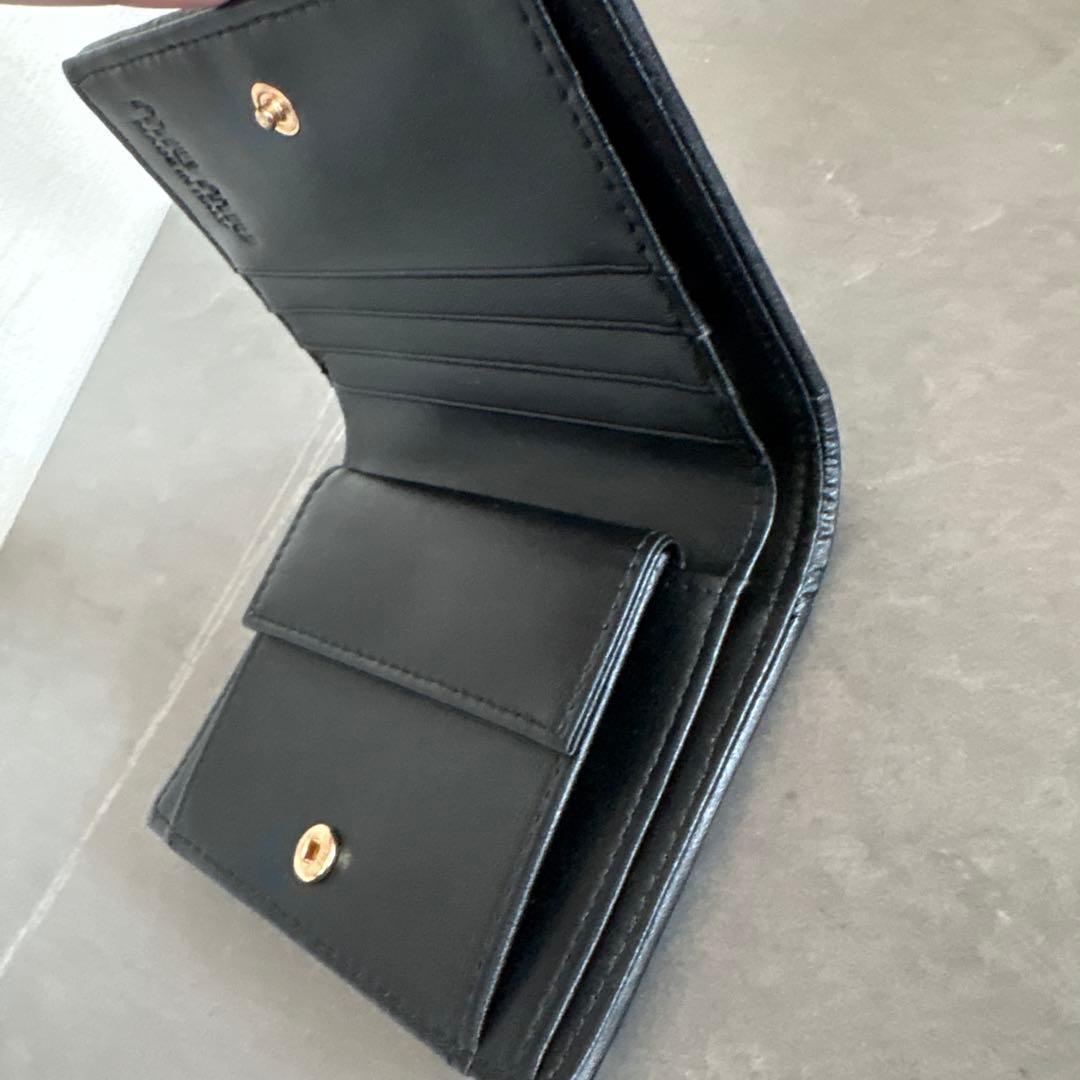 MIU MIU/二つ折り財布/ブラック/美品/格安/最終値下げ