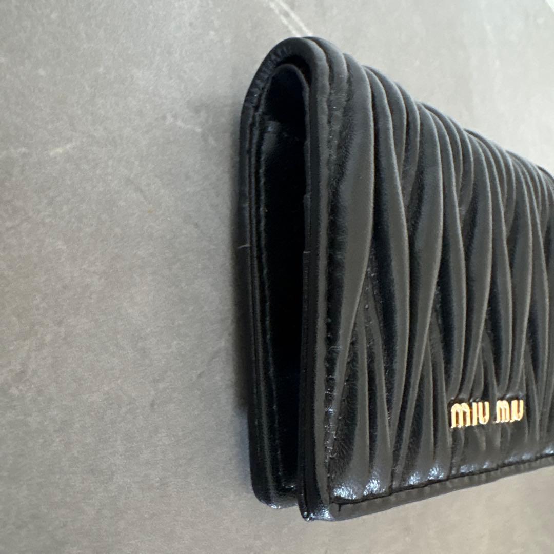 MIU MIU/二つ折り財布/ブラック/美品/格安/最終値下げ