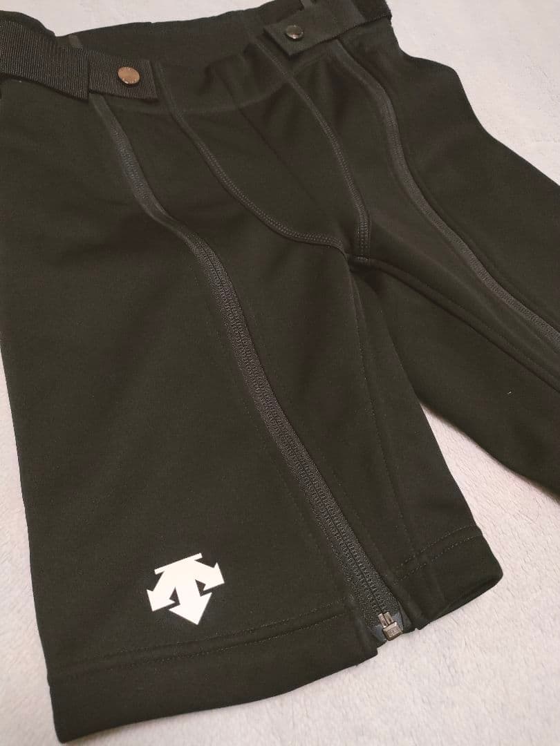 ksn5　DESCENTEデサント★スキーレーシング用ハーフパンツ★150