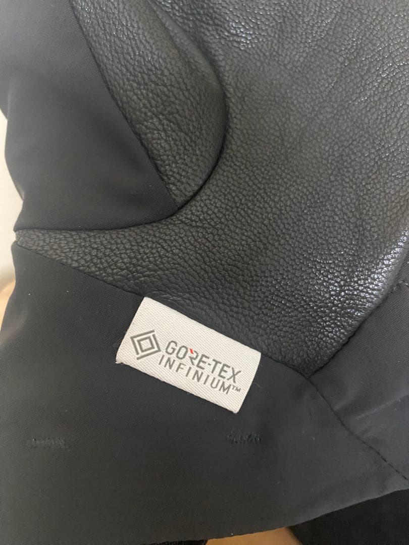 【ほぼ未使用】ARC'TERYX VENTA AR GLOVE ブラック