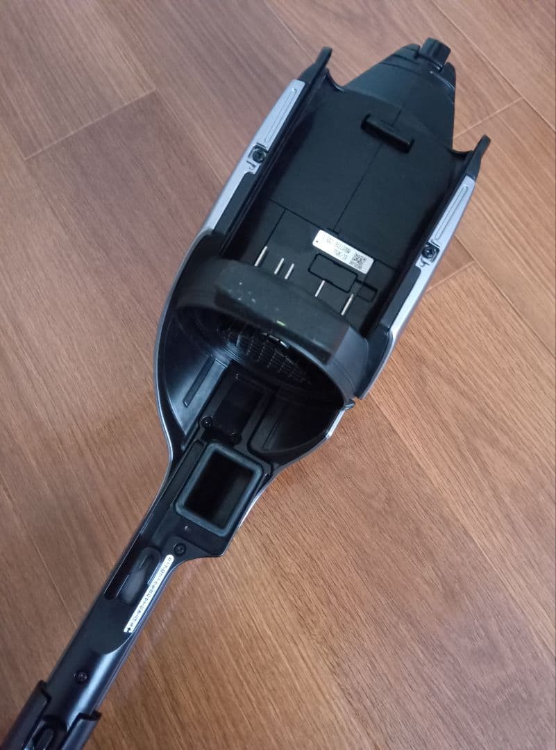 SHARPRACTIVEAir EC-SR5-Sコードレス掃除機「チキタ」