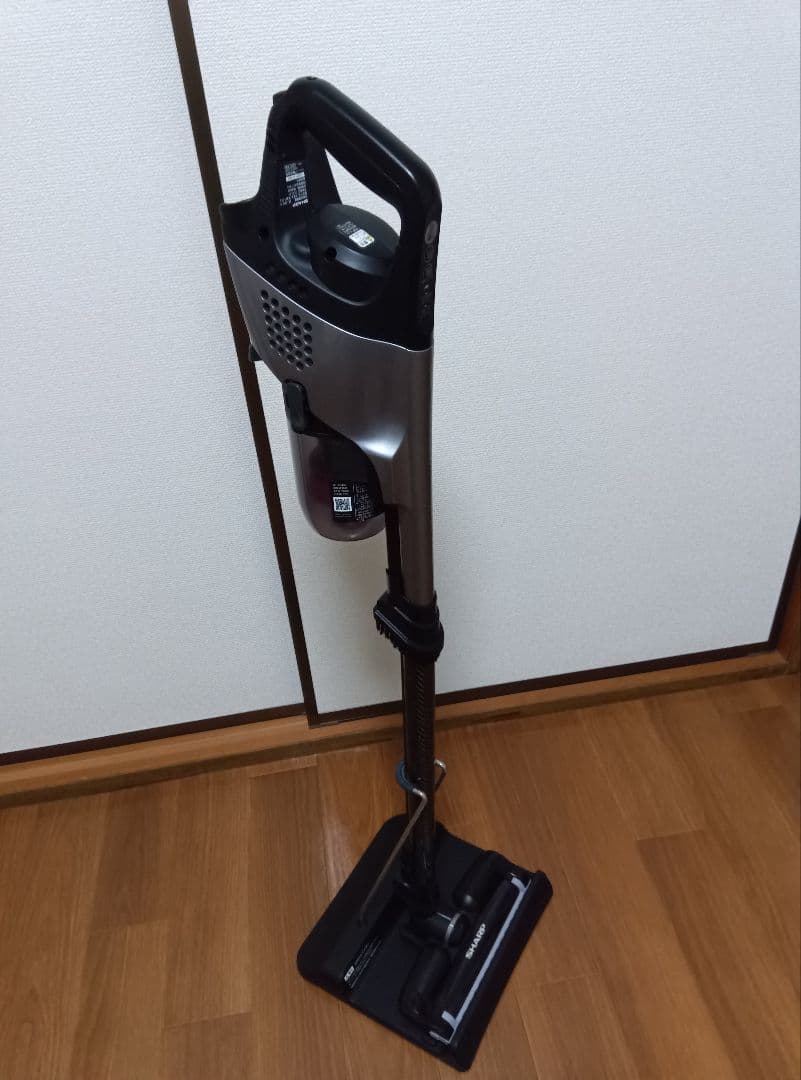 SHARPRACTIVEAir EC-SR5-Sコードレス掃除機「チキタ」