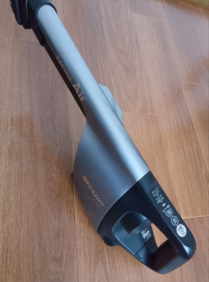 SHARPRACTIVEAir EC-SR5-Sコードレス掃除機「チキタ」