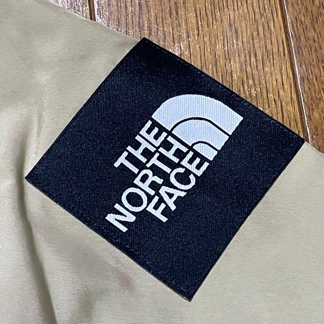 ノースフェイス　コーチジャケット　ベージュ系　美品　メンズM