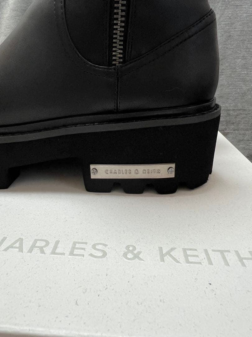 CHARLES & KEITH サイドジップ アンクルブーツ　37 23.5cm