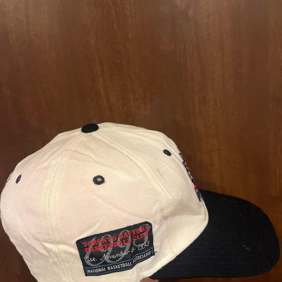 90s’ Vintage cap RAPTORS NBA ツバ裏グリーン　古着