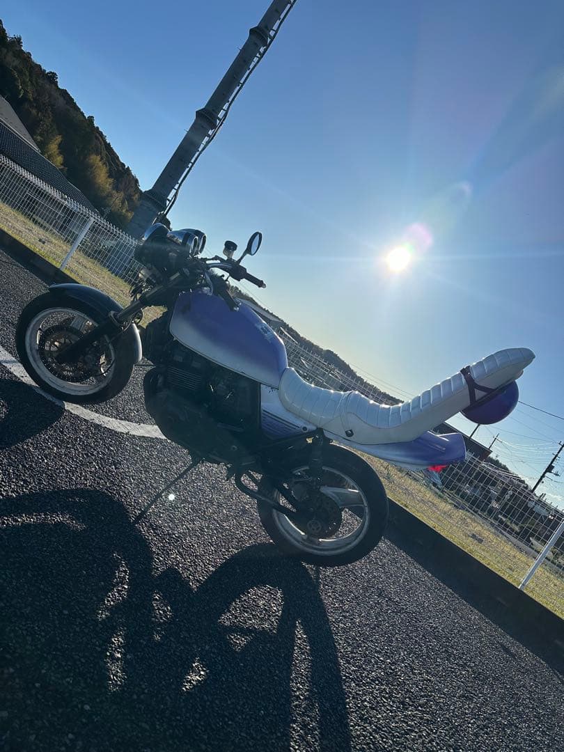 フ*ー様 ZRX400 60cm 三段シート