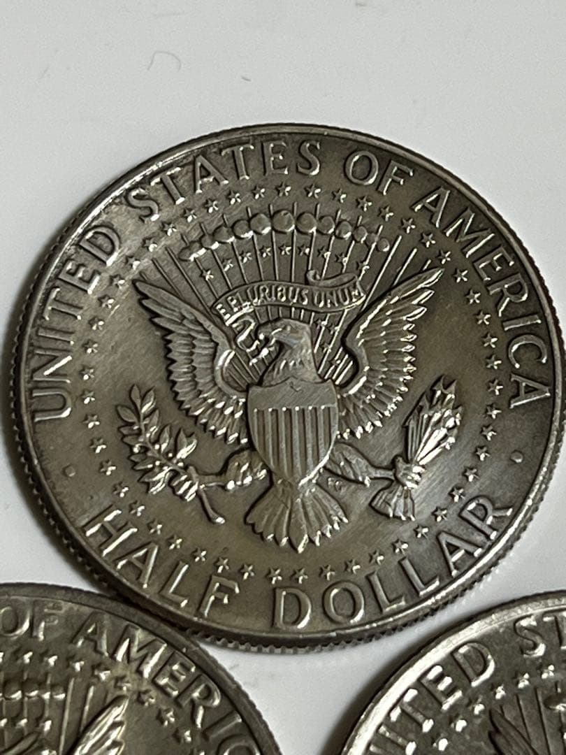 銀貨1964年、1972年ジョン・F・ケネディ ハーフダラー 3枚セット