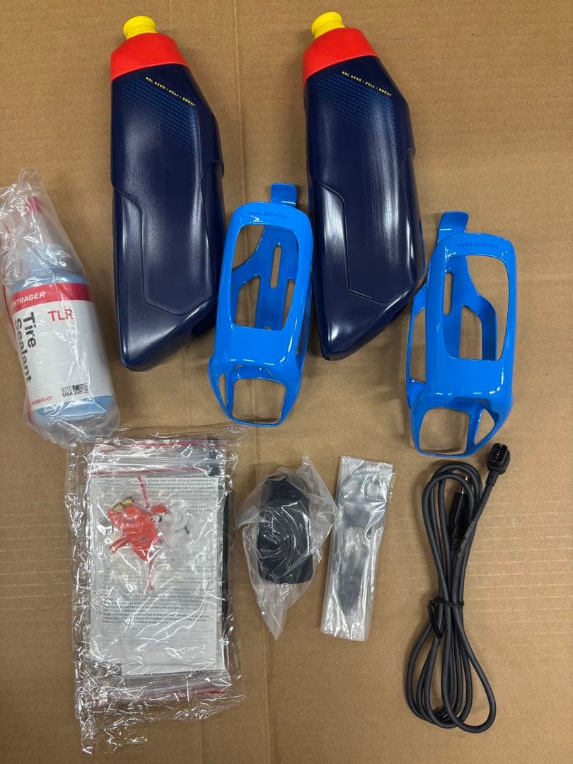 H*i様 Madone SLR 7 Gen 8 Sサイズ　新品！