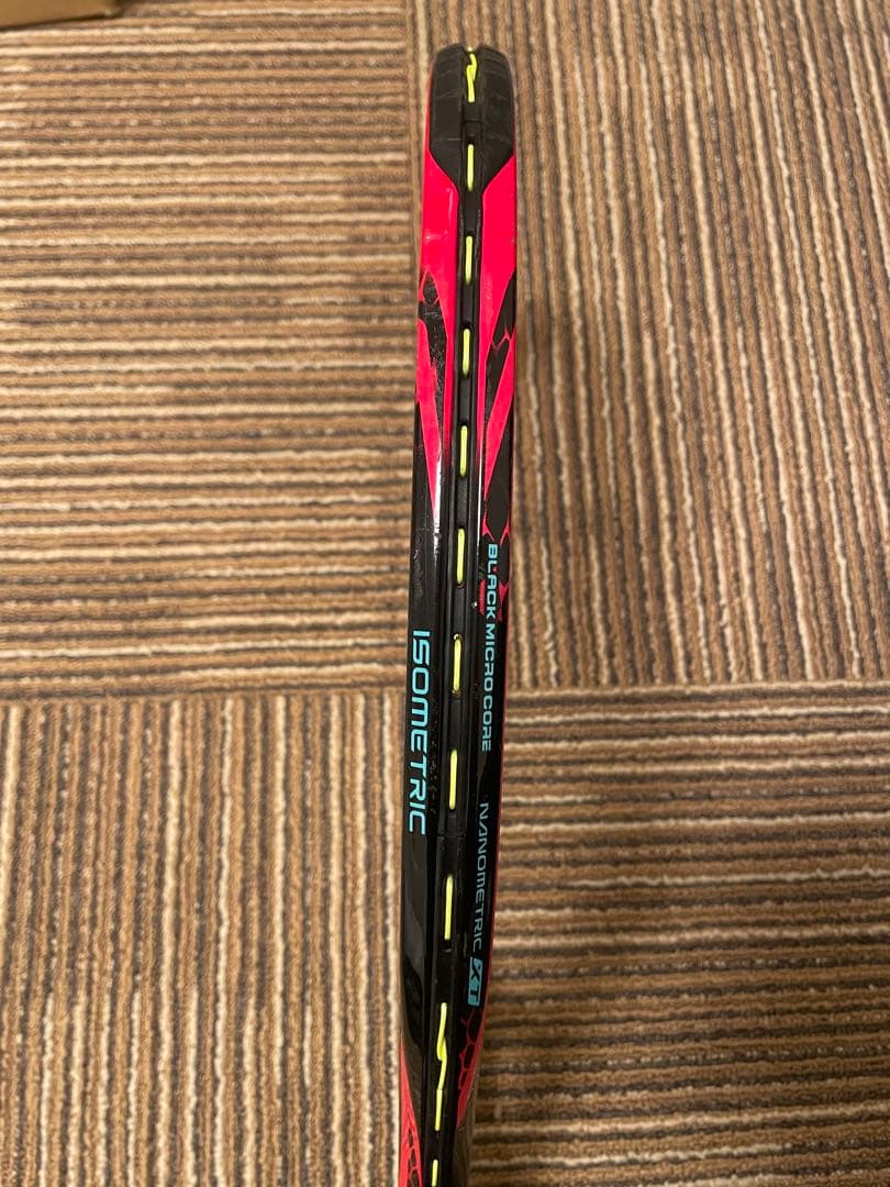 YONEX VCORE SV 98 テニスラケット　グリップ3