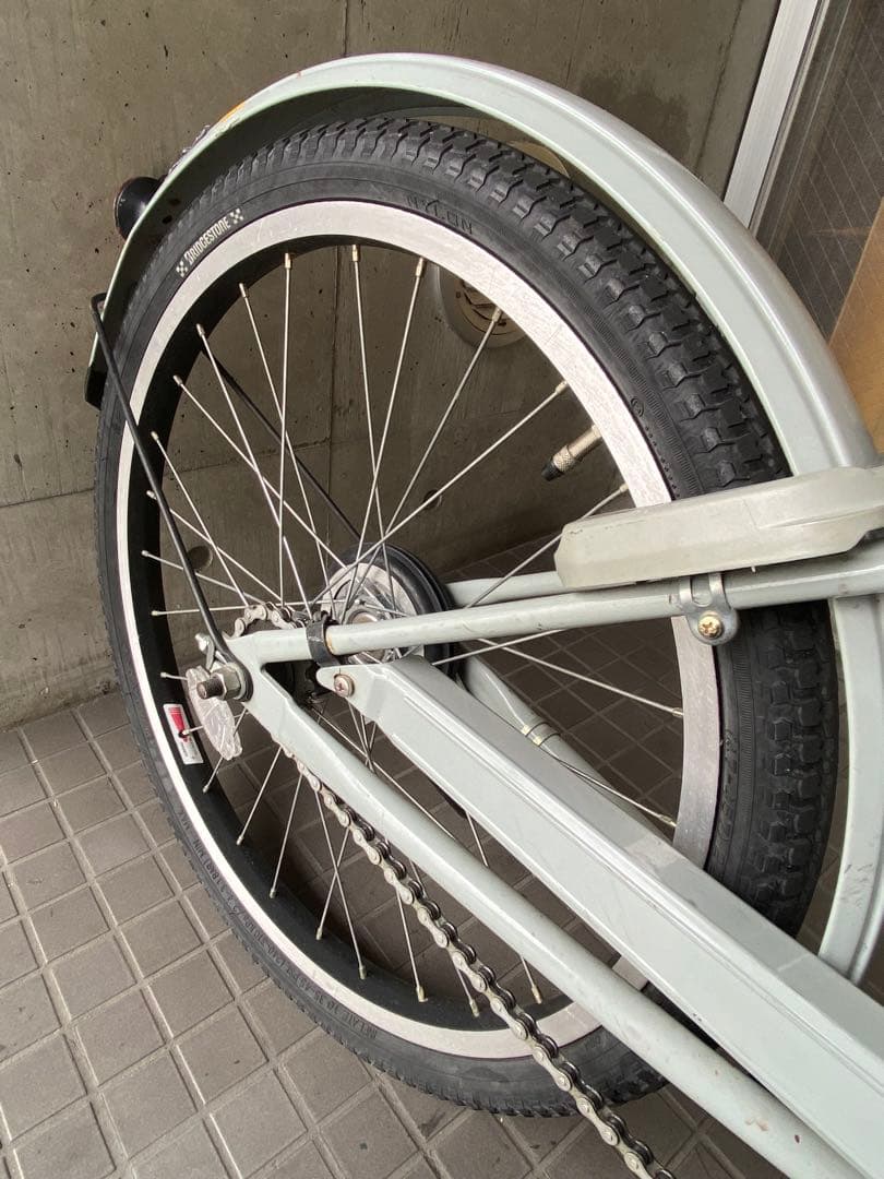 【直接受け渡し】ブリジストン bike 22インチ　ビッケ　子供用自転車 グレー
