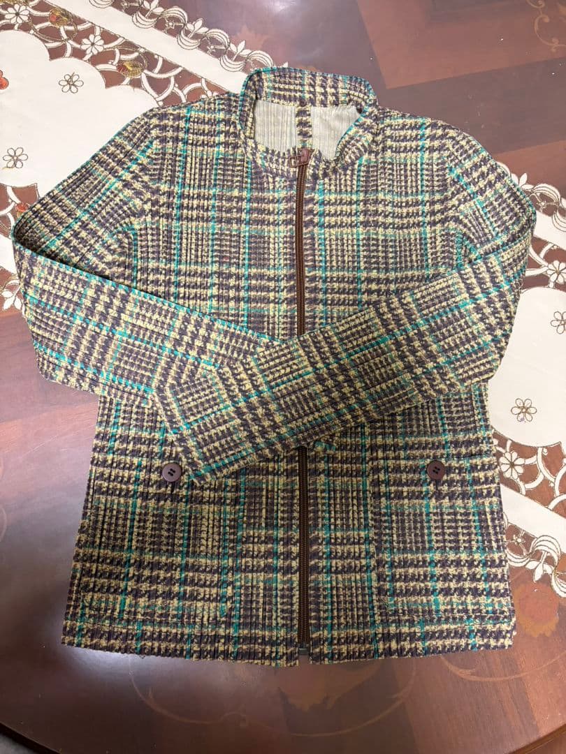 PLEATS PLEASE チェック柄ジャケット