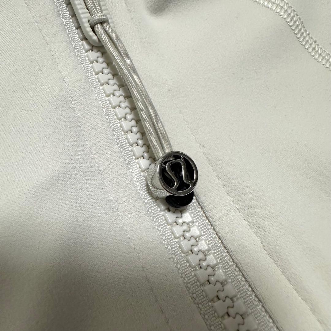 エルフ・モール公式アカウント06 Lululemon Define