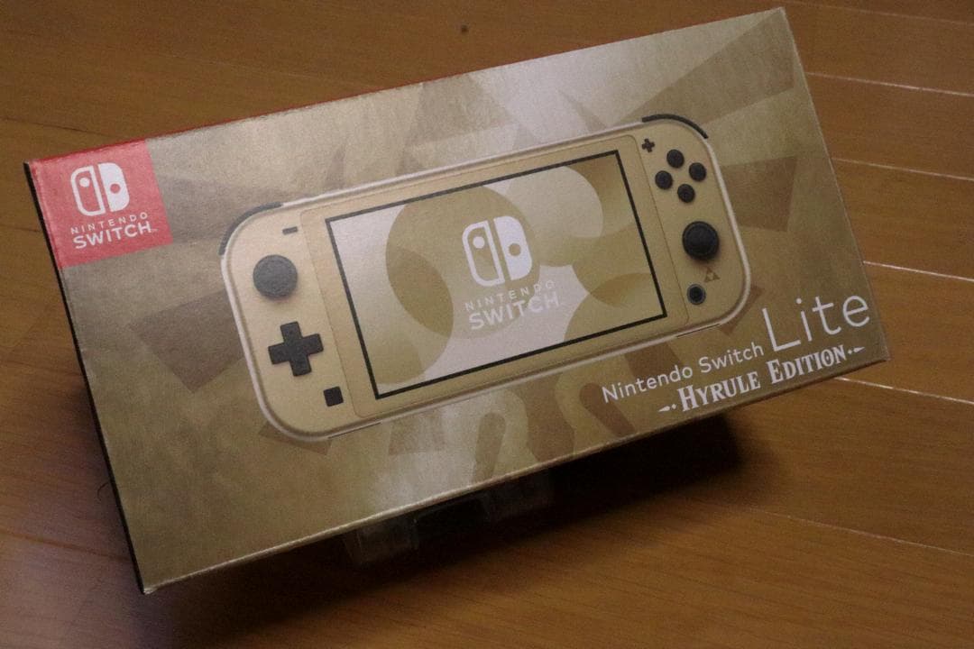 【中古】Nintendo Switch Lite HYRULE Edition