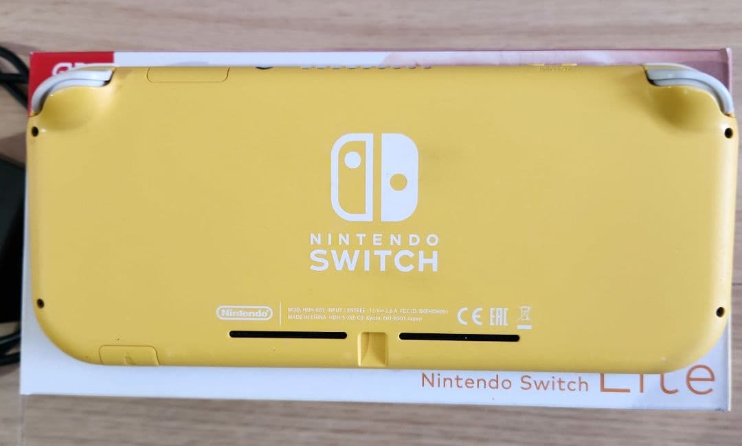 Nintendo Switch Lite イエロー 保護フィルム付き