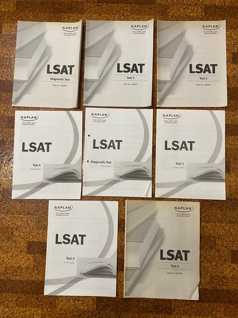 LSAT 公式練習問題集とKaplan模擬テストセット