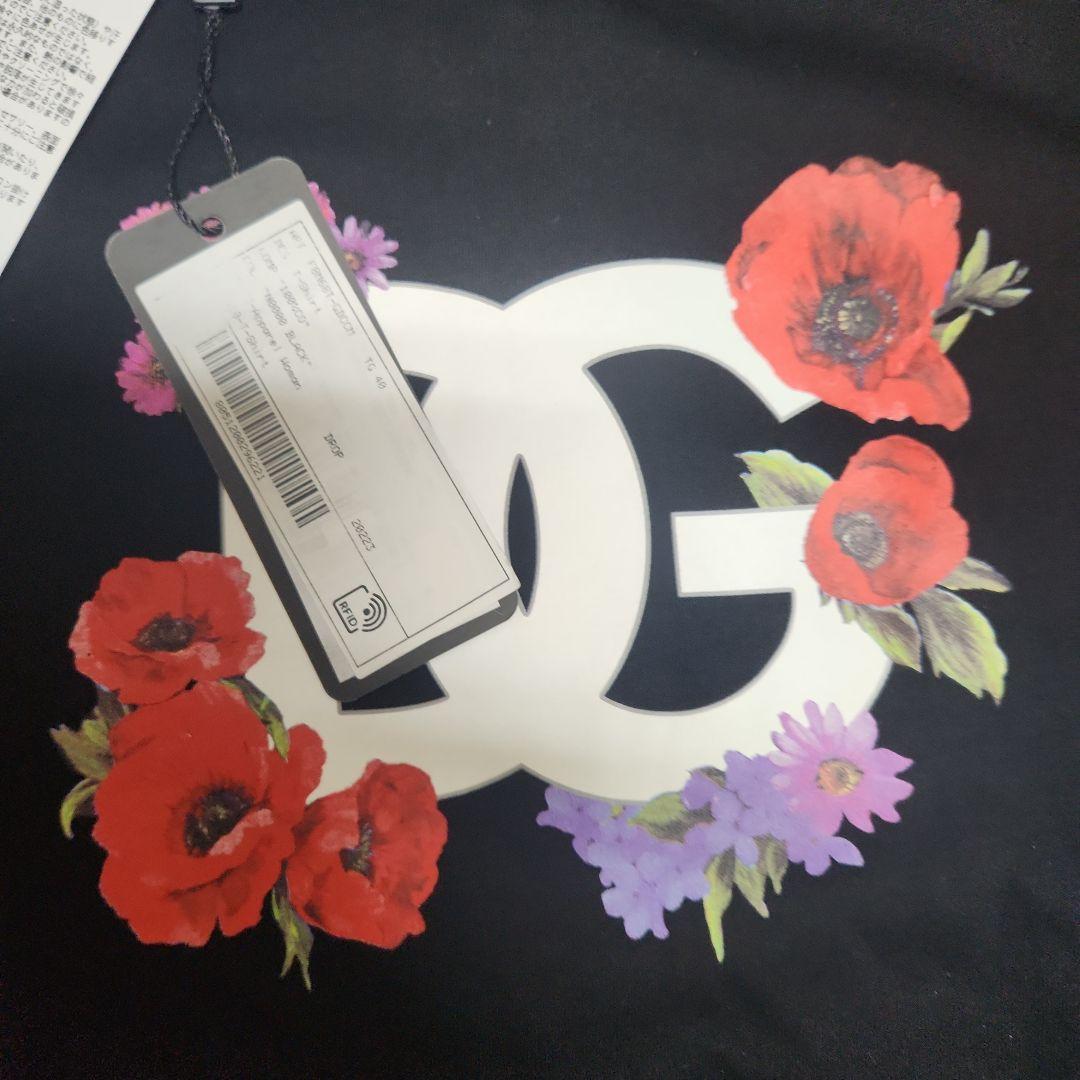 m*2様 期間限定売り切りセール花柄プリント ブラック 半袖Tシャツ M