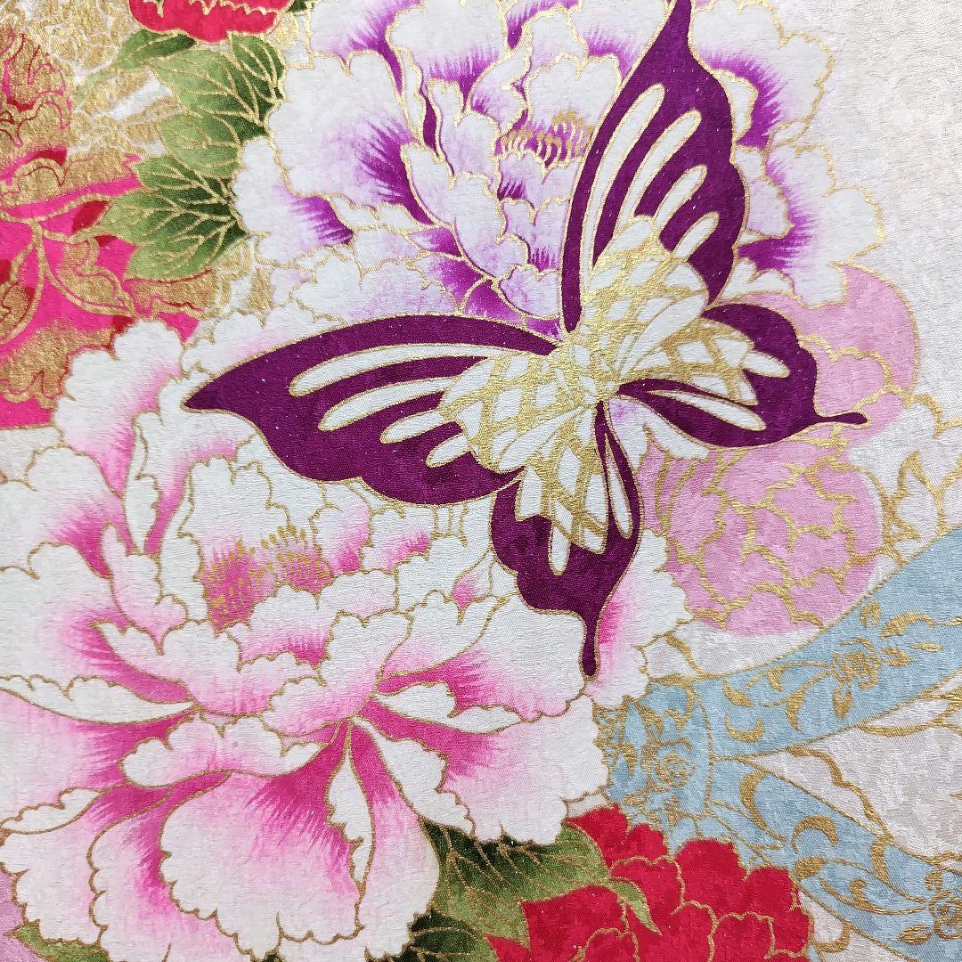 SALE中☆振袖フルセット(8点)成人式・大輪牡丹柄・金彩加工・金通し・豪華刺繍